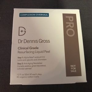 Dr. Dennis Gross Skincare Liquid Peel